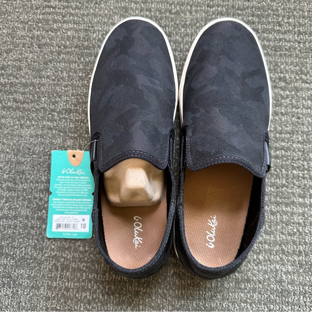 Olukai Pehuea Pa’I Convertible Sneaker